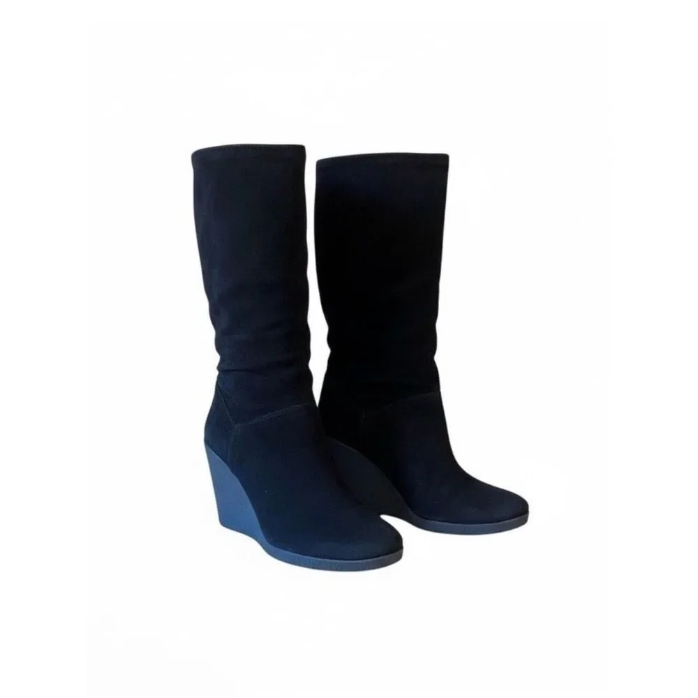 Vintage Karen Millen Black and Gray Suede Wedge Boots